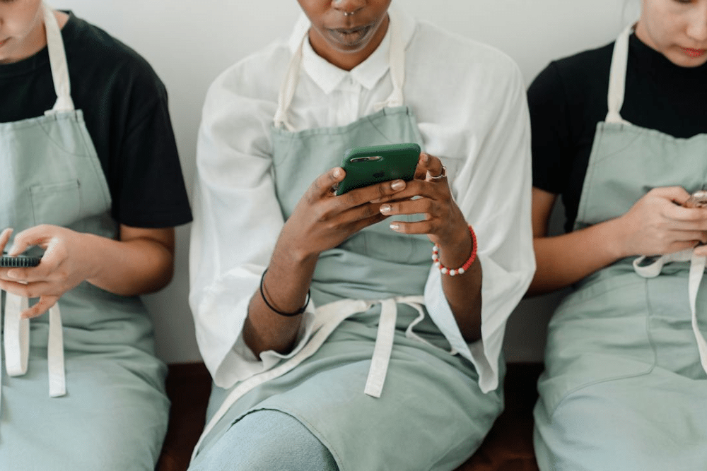 What Are the Latest Social Media Trends for Navigating the AI Wave? 3 audience_segmentation_social_media